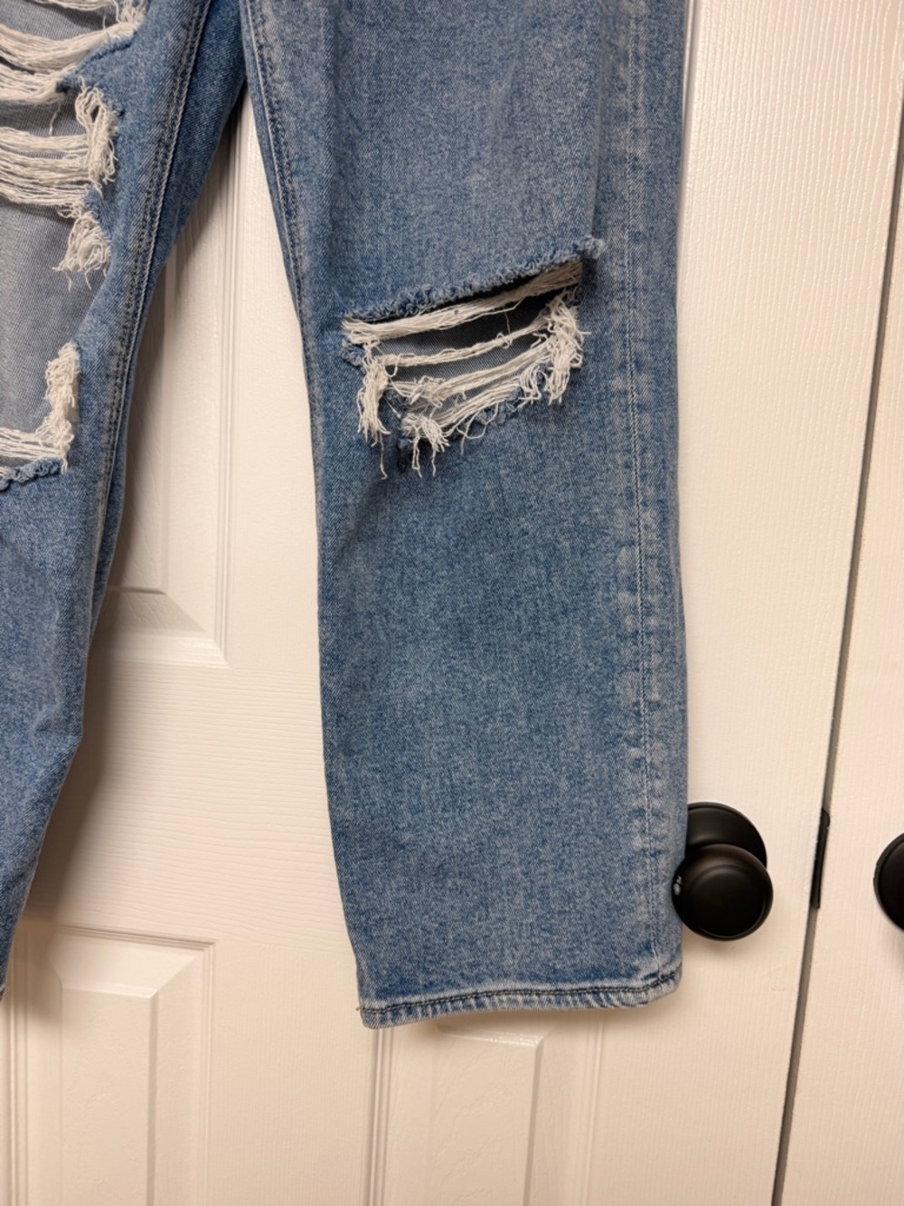 AE Highest Rise 90s Boyfriend Jeans Distressed Light Wash High Rise Baggy - Picture 5 of 12